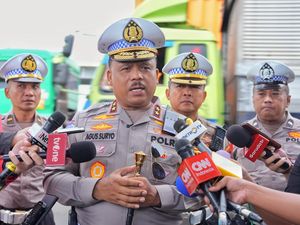 Kakorlantas: One Way Nasional dari Km 70 Cikampek-Km 414 Kalikangkung Kakorlantas: One Way Nasional dari Km 70 Cikampek-Km 414 Kalikangkung