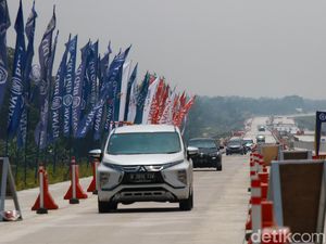 H-4 Lebaran, Mobil Masuk DIY Via Tol Fungsional Jogja-Solo Mulai Meningkat H-4 Lebaran, Mobil Masuk DIY Via Tol Fungsional Jogja-Solo Mulai Meningkat