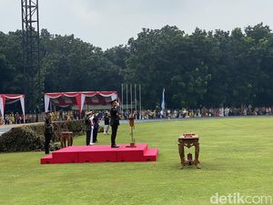 Panglima TNI Pimpin Pelantikan 805 Perwira Prajurit Karier Panglima TNI Pimpin Pelantikan 805 Perwira Prajurit Karier