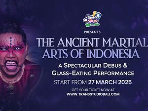 Ada Debus Makan Kaca di Trans Studio Bali!