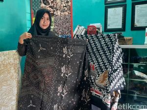 Cerita Guru Honorer Pati Panen Cuan Saat Ramadan Berkat Batik Tulis