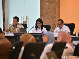 Pemerintah Bentuk Tim Pengendalian Banjir Jabodetabek, Wamen PU Jadi Ketua