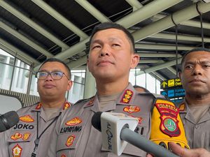 Polres Soetta Kerahkan Anjing Pelacak Amankan Mudik Lebaran di Bandara Polres Soetta Kerahkan Anjing Pelacak Amankan Mudik Lebaran di Bandara