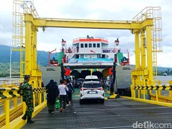 Ini Ketentuan Penanganan Mobil Listrik di Kapal Laut Saat Mudik