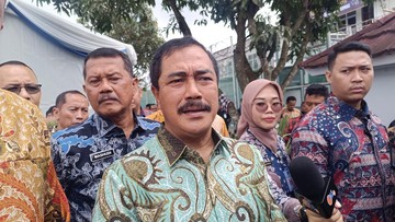 Menteri Imipas Panen Raya Padi di Lapas Terbuka Nusakambangan Bareng 18 Napi