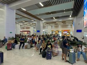 Video: Whoosh Dipadati Penumpang saat Libur Lebaran Video: Whoosh Dipadati Penumpang saat Libur Lebaran