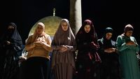 Potret Khusyuknya Ibadah Ramadan di Masjid Al-Aqsa