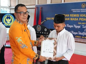 720 Napi Rutan Balikpapan Dapat Remisi Lebaran, 4 Bebas Setelah Salat Id 720 Napi Rutan Balikpapan Dapat Remisi Lebaran, 4 Bebas Setelah Salat Id