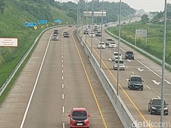Tol Kendal Siang Ini Ramai Lancar, Waspada Rest Area Penuh di Jam Buka Puasa