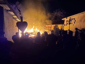 Kronologi Wanita Lansia Tewas Terjebak Kebakaran Rumah di Bone Kronologi Wanita Lansia Tewas Terjebak Kebakaran Rumah di Bone