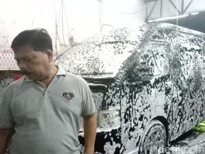 Mengintip Usaha Cuci Mobil 24 Jam di Medaeng Sidoarjo Mengintip Usaha Cuci Mobil 24 Jam di Medaeng Sidoarjo