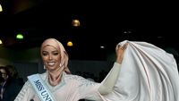 Potret Wanita Dulu Finalis Berhijab Pertama Miss Universe Kini Pamer Rambut