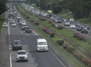 Video Kakorlantas Bakal Terapkan One Way Bertahap Saat Arus Balik Video Kakorlantas Bakal Terapkan One Way Bertahap Saat Arus Balik