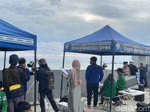 Pemantauan Hilal 1 Syawal 1446 H di Makassar Terhalang Cuaca Mendung-Hujan Pemantauan Hilal 1 Syawal 1446 H di Makassar Terhalang Cuaca Mendung-Hujan