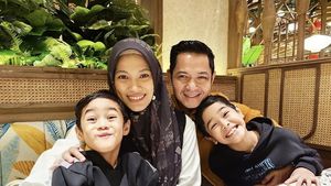 Potret Hangat Alyssa Soebandono dan Dude Herlino Saat Makan Bersama