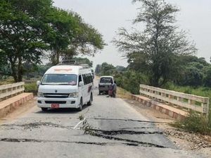 Video: Militer Myanmar Tembaki Palang Merah China yang Bawa Bantuan Korban Gempa Video: Militer Myanmar Tembaki Palang Merah China yang Bawa Bantuan Korban Gempa
