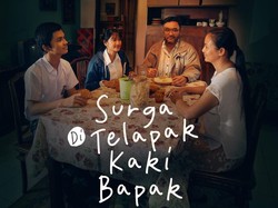 Surga di Telapak Kaki Bapak, Emosional Suami Dampingi Anak Usai Istri Meninggal