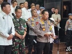 BG-Kapolri-Panglima TNI Gelar Vicon, Pastikan Pengamanan Salat Id Besok