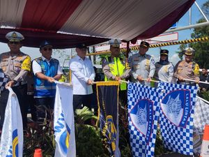 Video: Momen Pencabutan Rekayasa Lalin One Way Nasional Video: Momen Pencabutan Rekayasa Lalin One Way Nasional