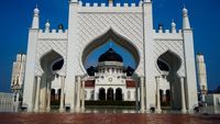 Melihat dari Dekat Masjid Baiturrahman, Ikon Aceh yang Ada sejak Abad 17