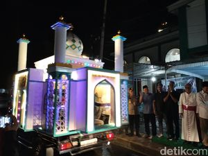 5 Tradisi Lebaran Masyarakat Indonesia yang Cerminkan Budaya Nusantara 5 Tradisi Lebaran Masyarakat Indonesia yang Cerminkan Budaya Nusantara