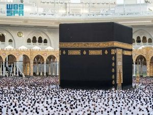 Lebaran Arab Saudi Lebih Cepat Dibanding Indonesia, Ini Penjelasannya Lebaran Arab Saudi Lebih Cepat Dibanding Indonesia, Ini Penjelasannya