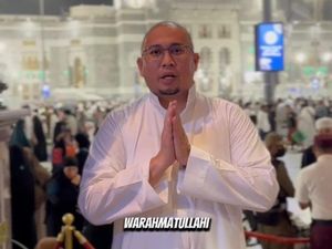 Takbiran di Makkah, Andre Rosiade Sampaikan Selamat Idul Fitri 1446 H Takbiran di Makkah, Andre Rosiade Sampaikan Selamat Idul Fitri 1446 H