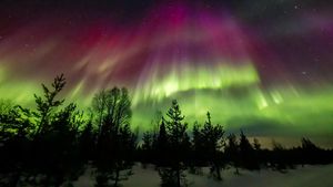Aurora Terangi Langit Finlandia