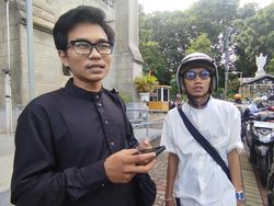Jemaah Salat Id Masjid Istiqlal Parkir di Katedral: Ini Toleransi Beragama