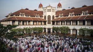 Melihat Salat Idul Fitri Perdana di Lawang Sewu Semarang