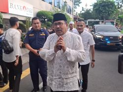 Video: Wagub Rano Karno Salat Id di Balai Kota