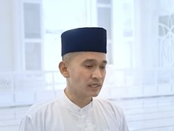 Ruben Onsu Benarkan Batal Haji karena Visa Furoda Gak Terbit