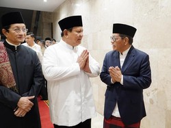 Pramono Ngobrol 4 Mata dengan Prabowo di Istiqlal, Bahas Rahasia Negara
