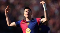 6. Robert Lewandowski – 27 (25 gols, 2 assist). Foto: REUTERS/Albert Gea