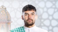 Sandy Walsh juga mengucapkan selamat Idulfitri, dia seakan menjadi bintang iklan sarung. (Foto: dok.Instagram)