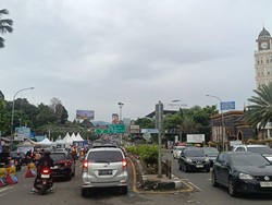 One Way Arah Jakarta Berakhir, Lalin ke Puncak Bogor Padat Sore Ini