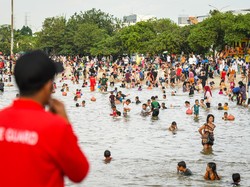 Video: Libur Lebaran, Ancol Dipadati 30 Ribu Pengunjung Siang Ini