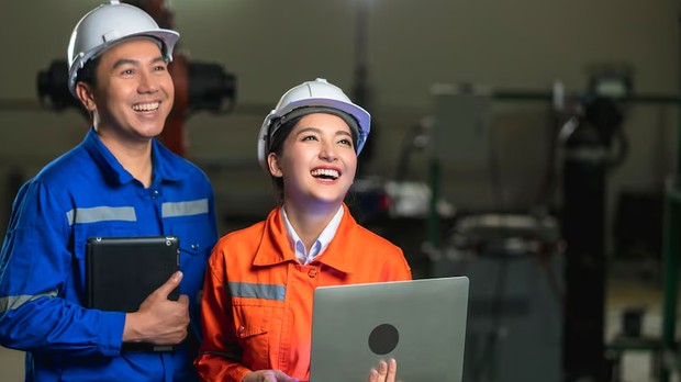 gelar yang bisa bantu introvert bersinar di dunia kerja