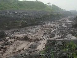 Jalur Alternatif Lumajang-Malang Ditutup Imbas Banjir Lahar Semeru