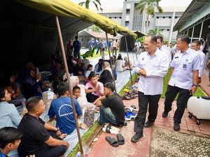 Kemenko Polkam Pantau Kunjungan Keluarga di LP Cipinang, Ini Temuannya Kemenko Polkam Pantau Kunjungan Keluarga di LP Cipinang, Ini Temuannya