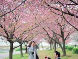 Bahagianya Luna Maya Akhirnya Dilamar Maxime Bouttier