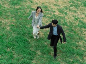 Bisa Kondangan Online, Nikahan Luna Maya-Maxime Bouttier Live YouTube-TikTok Bisa Kondangan Online, Nikahan Luna Maya-Maxime Bouttier Live YouTube-TikTok