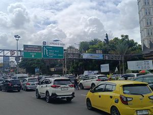 Libur Lebaran, One Way Arah Puncak Bogor Mulai Diberlakukan Libur Lebaran, One Way Arah Puncak Bogor Mulai Diberlakukan