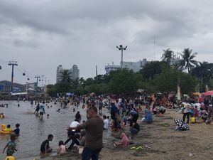 Hari Kedua Lebaran, Ancol Dikunjungi 55 Ribu Orang hingga Sore Ini Hari Kedua Lebaran, Ancol Dikunjungi 55 Ribu Orang hingga Sore Ini