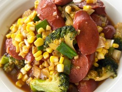 Resep Tumis Sosis Jagung Manis, Lauk Praktis yang Lezat Mantap