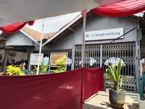 Sempat Ada Penyesuaian, Layanan Kereta Api Rangkasbitung-Merak Kembali Normal Sempat Ada Penyesuaian, Layanan Kereta Api Rangkasbitung-Merak Kembali Normal