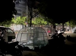 Video Warga Myanmar Tidur di Pinggir Jalan karena Banyak Gempa Susulan