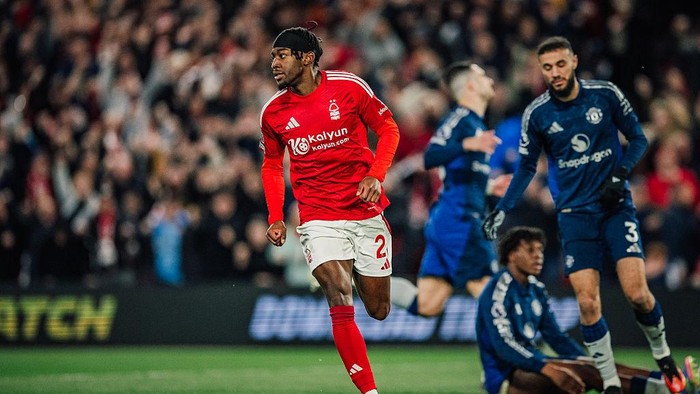 NOTTINGHAM, ENGLAND - APRIL 1: Anthony Elanga of Nottingham Forest gives Forest the lead during the Premier League match between Nottingham Forest FC and Manchester United FC at City Ground on April 1, 2025 in Nottingham, United Kingdom. (Photo by Ritchie Sumpter/Nottingham Forest FC via Getty Images)