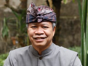 Merawat Sastra Bali Modern lewat Penerbit Indie Merawat Sastra Bali Modern lewat Penerbit Indie