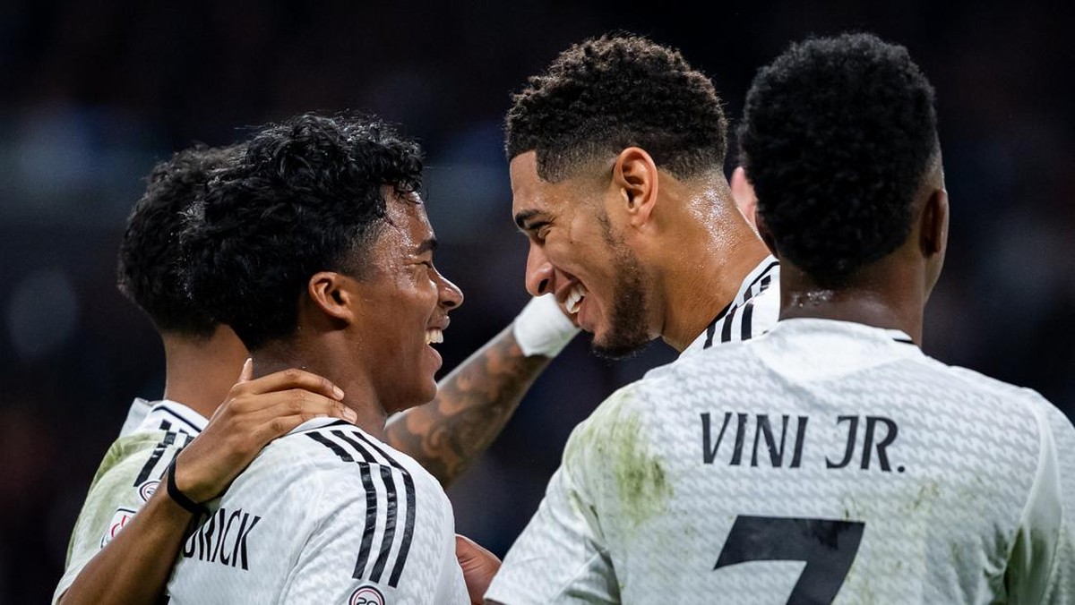 Real Madrid lolos ke final Copa del Rey usai ditahan Real Sociedad 4-4 di leg kedua semifinal. Los Blancos unggul agregat 5-4 dan maju ke partai puncak. (Foto: Getty Images/Eurasia Sport Images)